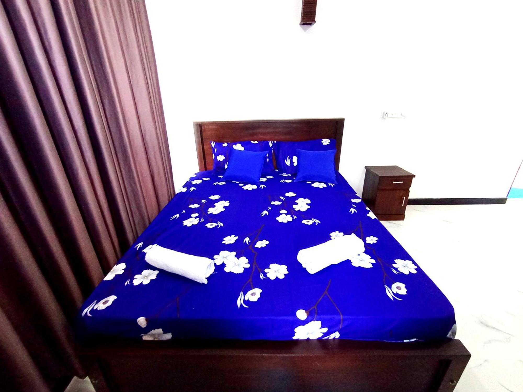 Blue Waves Ocean Mirissa Hotel Ngoại thất bức ảnh