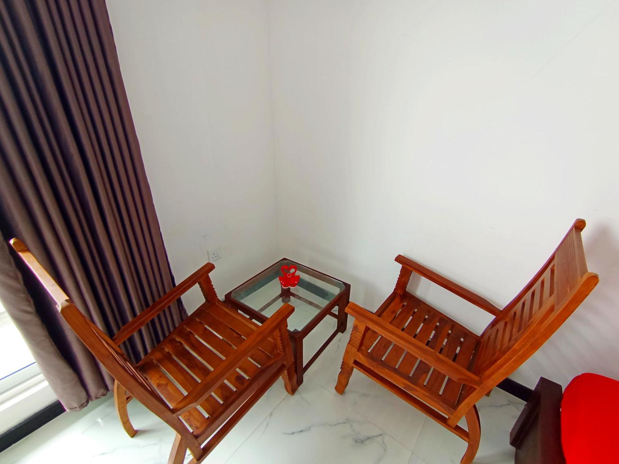 Blue Waves Ocean Mirissa Hotel Ngoại thất bức ảnh